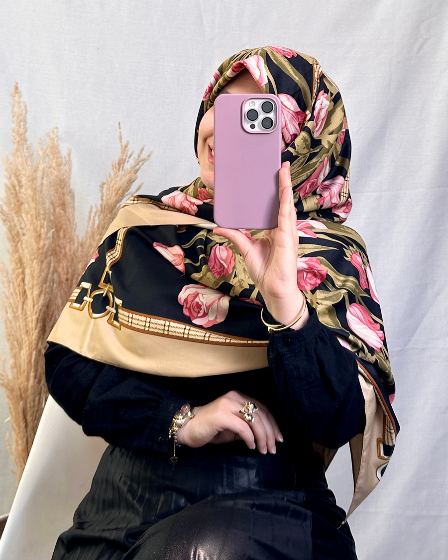 IMG_7914 روسری ابریشم لاله 2 - Image 1